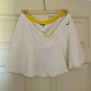 Nike tennis skirt